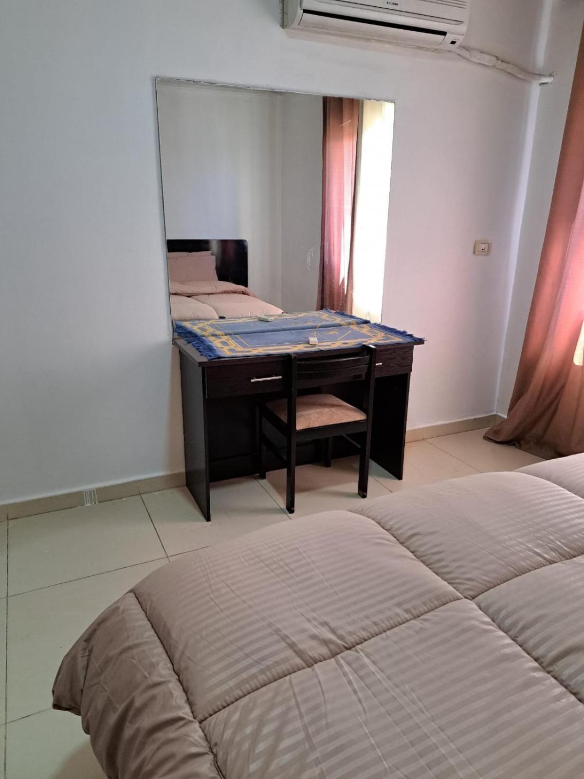 Omaima Hotel Apartments Amman Ngoại thất bức ảnh